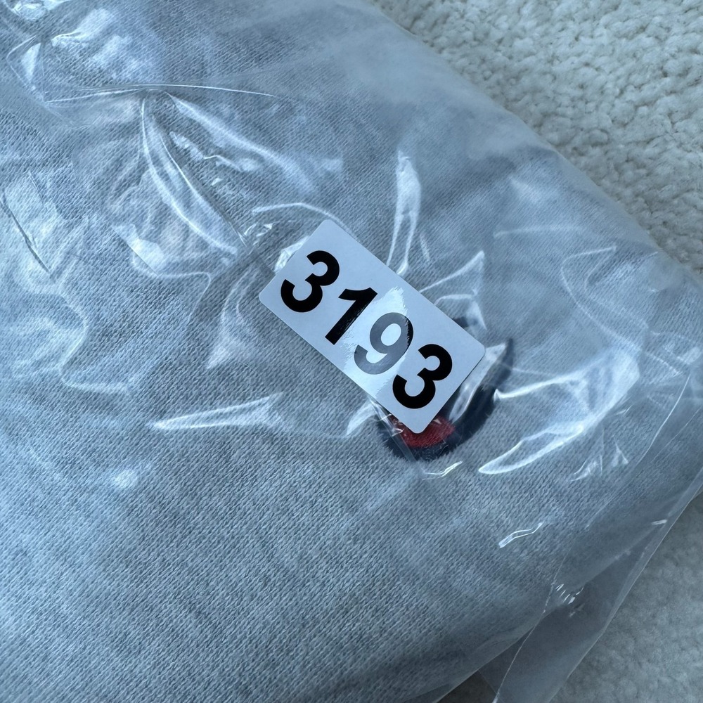 Champion Reverse Weave Adult Crewneck Sweater Pullover Light Gray Size S - Picture 13 of 13